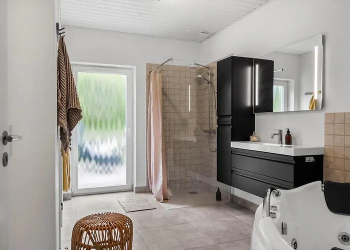 Lf10058-thyholm-fyrrevej-17 * Thyholm